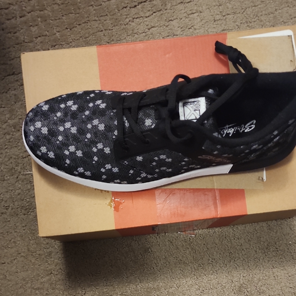 KRStylish Black Athletic Shoes for Women